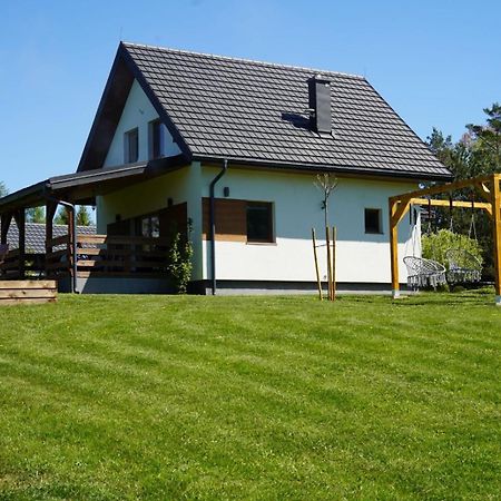 Domek Z Kominkiem Nad Jeziorem Z Jacuzzi Ogrodowym Sumowo  Ngoại thất bức ảnh