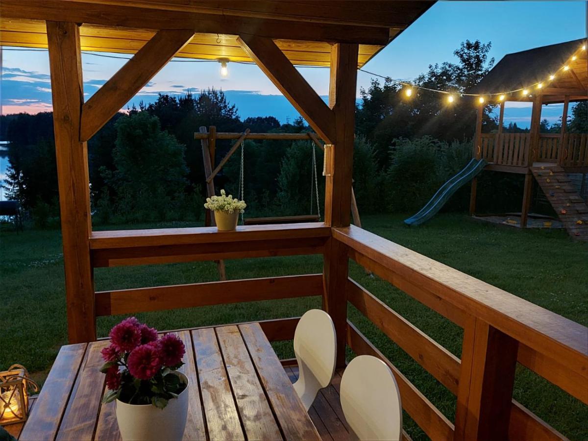 Domek Z Kominkiem Nad Jeziorem Z Jacuzzi Ogrodowym Sumowo  Ngoại thất bức ảnh